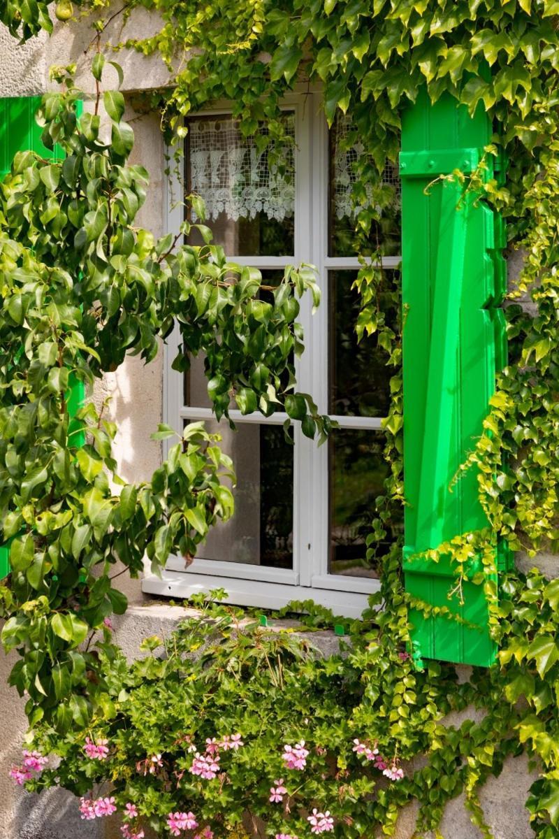 Jolie Vache Deguisee En Fleurs, Chambre D'Hote A Soulosse الغرفة الصورة